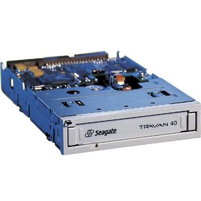 Sursa server QUANTUM CERTANCE TapeStor Travan 40 (Server) (Travan 20GB ATAPI, Internal, White)