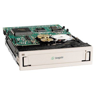 Print Server QUANTUM CERTANCE TapeStor Travan 20 Bundled Solution (Travan 10GB SCSI Fast, Internal, White)