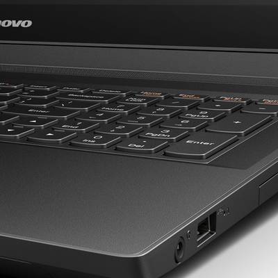 Laptop Lenovo 15.6" B51-80, FHD, Procesor Intel Core i7-6500U (4M Cache, up to 3.10 GHz), 4GB, 1TB, Radeon R5 M330 2GB, FingerPrint Reader, FreeDos, Black