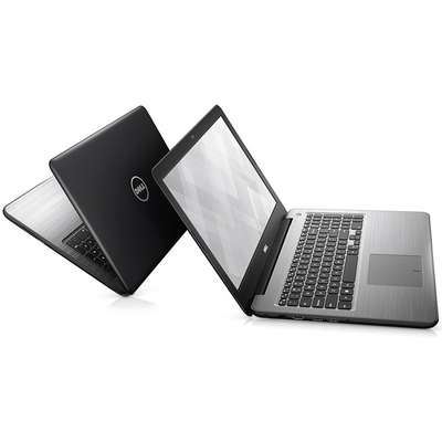 Laptop Dell 15.6 Inspiron 5567 (seria 5000), HD, Procesor Intel Core i5-7200U (3M Cache, up to 3.10 GHz), 8GB DDR4, 1TB, Radeon R7 M445 2GB, Linux, Black, 3Yr CIS
