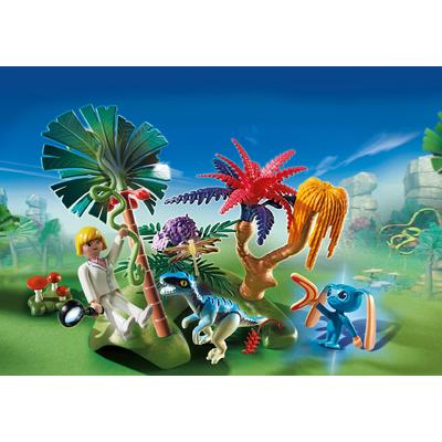 Jucarie PLAYMOBIL Lost Island with Alien and Raptor