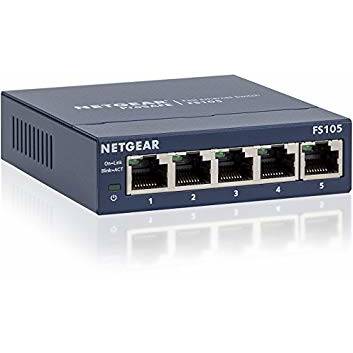Switch Netgear FS105-300PES