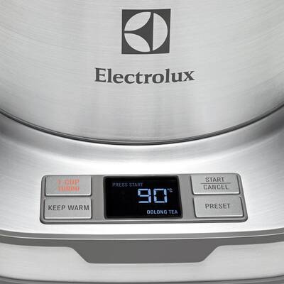 Fierbator Electrolux EEWA7800