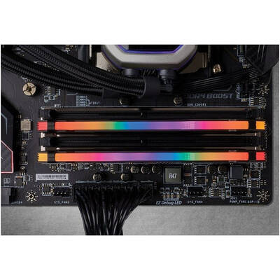 Memorie RAM Corsair Vengeance RGB PRO 64GB DDR4 3000MHz CL16 Quad Channel Kit
