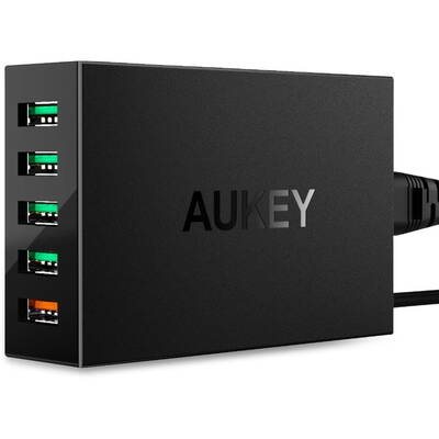 Aukey PA-T15, 5x USB, 3A, Black, tehnologia Quick Charge 3.0 si AiPower
