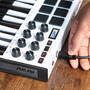 AKAI MPK Mini MK3 Tastatură de control Pad Controler MIDI USB Negru, Alb