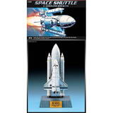Macheta / Model Academy Space Shuttle w/ Booster
