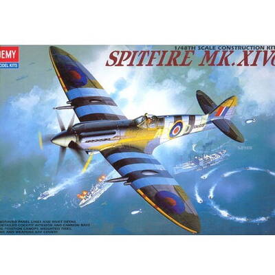 Macheta / Model Academy Submarine Spitfire Mk XIV C