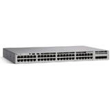 Switch Cisco Catalyst 9200L 48-port PoE+, 4 x 1G, Network Advantage