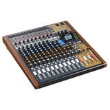 MODEL 16, 16 Canale 20 - 30000 Hz Black, Gold, Wood