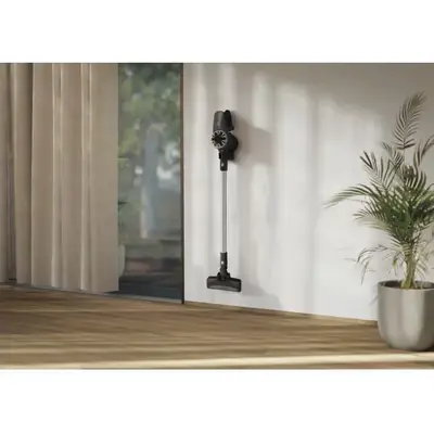 Aspirator Aspirator vertical Electrolux Seria 300 EP31CB21GP, 21,6V, 2000 mAh, recipient praf 0,5l, tub inox, duza aspirare par animale de casa, duza spatii inguste, duza cu peri lungi pentru zone delicate, 79 dB, autonomie max 40 minute, gri inchis